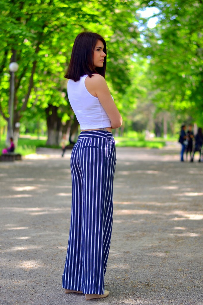 white striped wide leg trousers