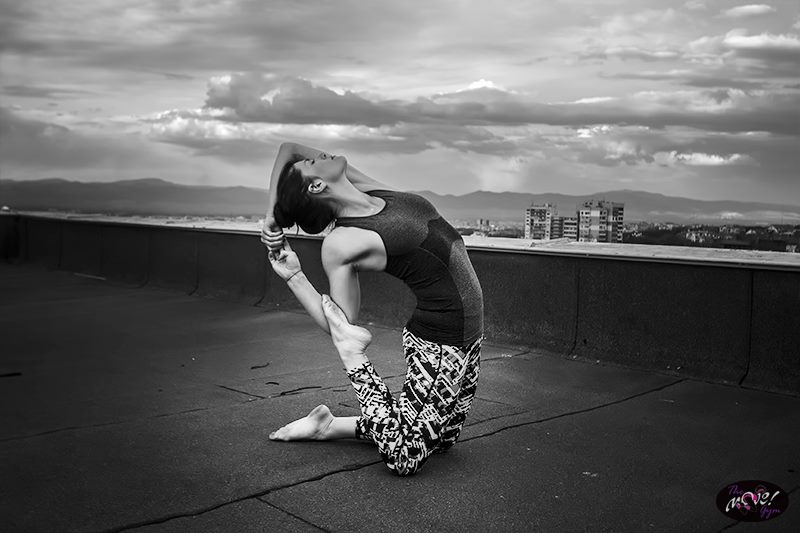 Yoga chicks