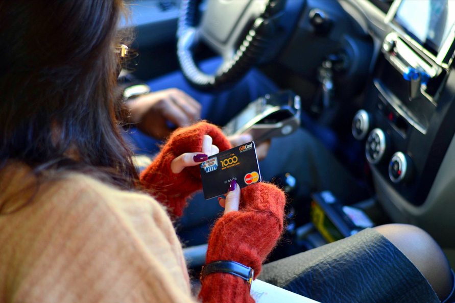 Master-Card-Gift-Card-Payment-in-Taxi