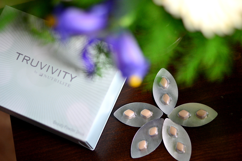 Beauty-Powder-Drink-Truvivity